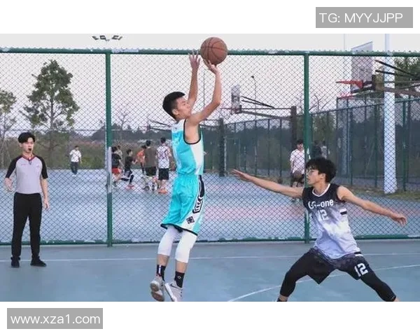 美国与中国篮球对抗赛高清回顾精彩瞬间分析与球员表现解读